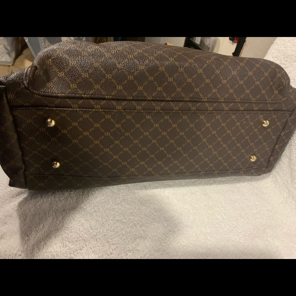 RIONI SATCHEL (Italian) - Picture 12 of 16